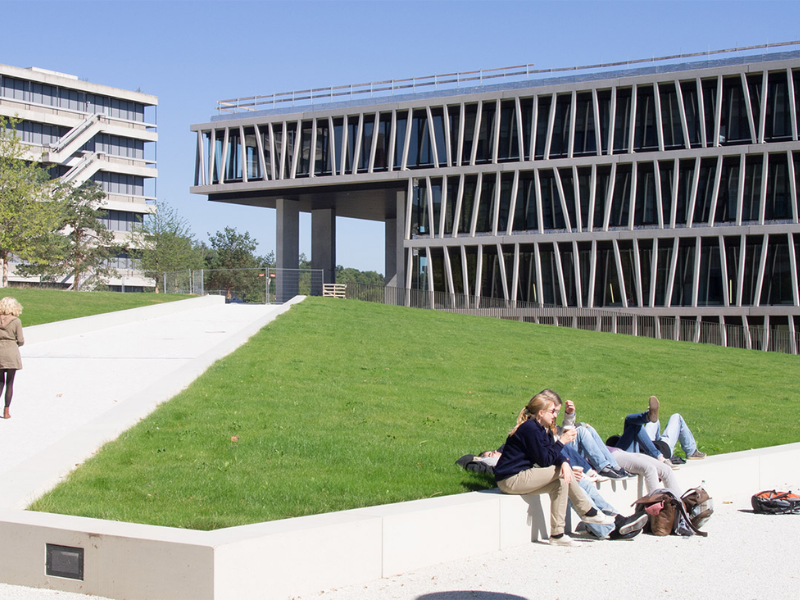 Đại học Eberhard Karls Tübingen Đại học Eberhard Karls Tübingen