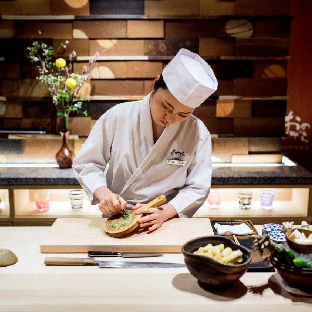 Làm Bếp Phụ bếp